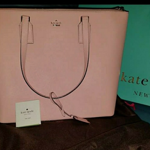 kate spade Handbags - Kate Spade Purse